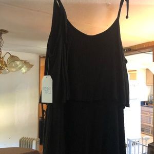 Ladies Spaghetti string tie ...Black ...size Large... New with tags